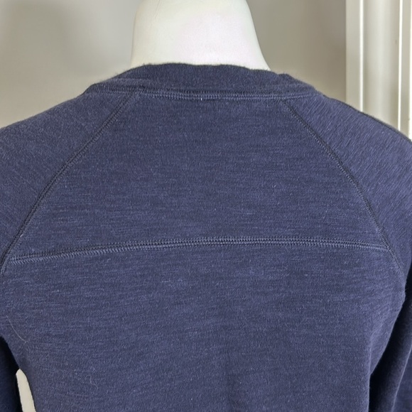 LULULEMON Ready to Roll Crew Navy Blue Sweater Long Sleeve Relaxed Fit - Picture 8 of 11
